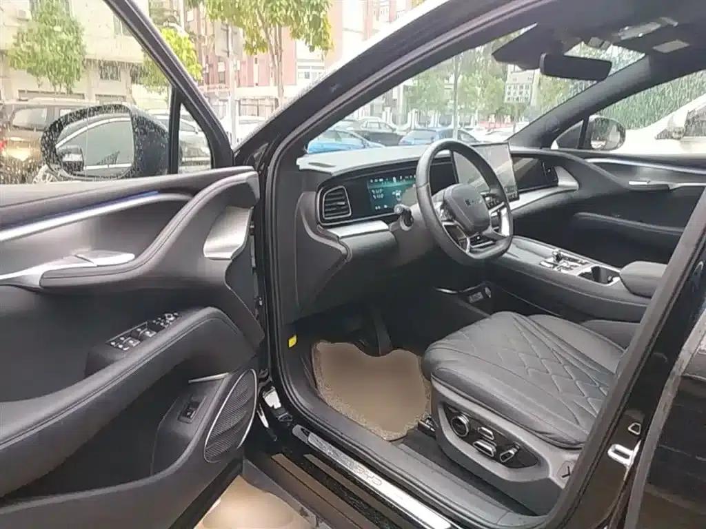Hiace 07 EV 2024 Model 610 Long Range Version — миниатюра 16