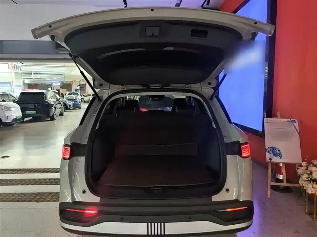 Hiace 05 DM-i 2025 DM-i Intelligent Driving Edition 75KM Luxury Model — миниатюра 19