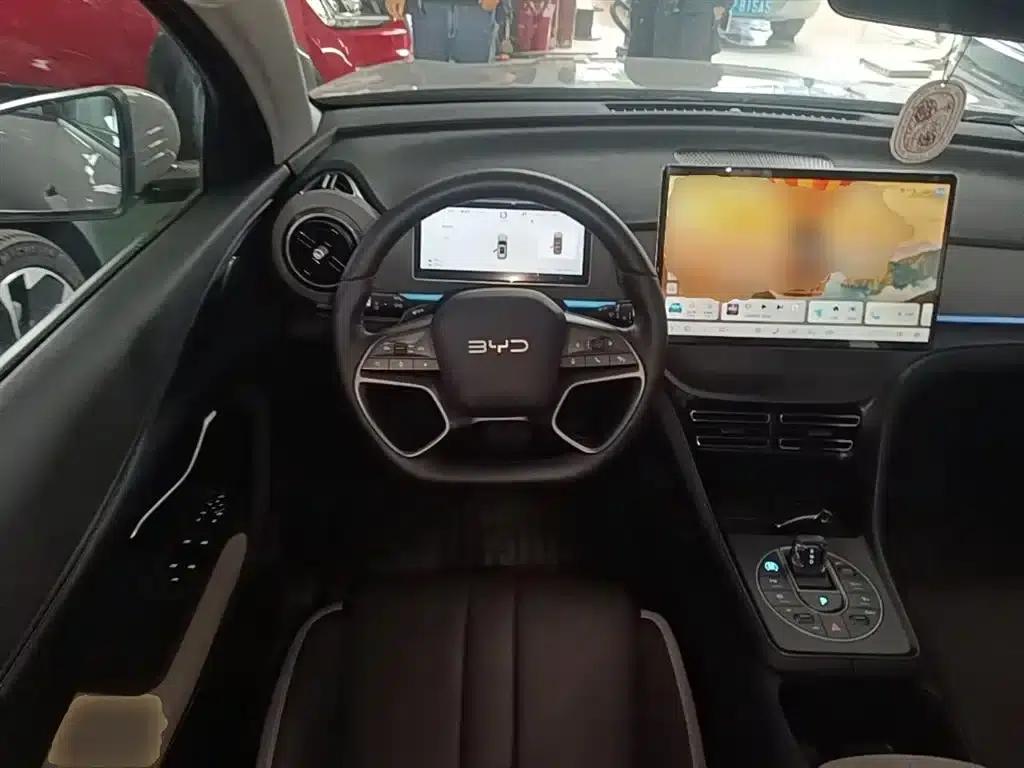 Hiace 05 DM-i 2025 DM-i Intelligent Driving Edition 115KM Flagship Model — миниатюра 11