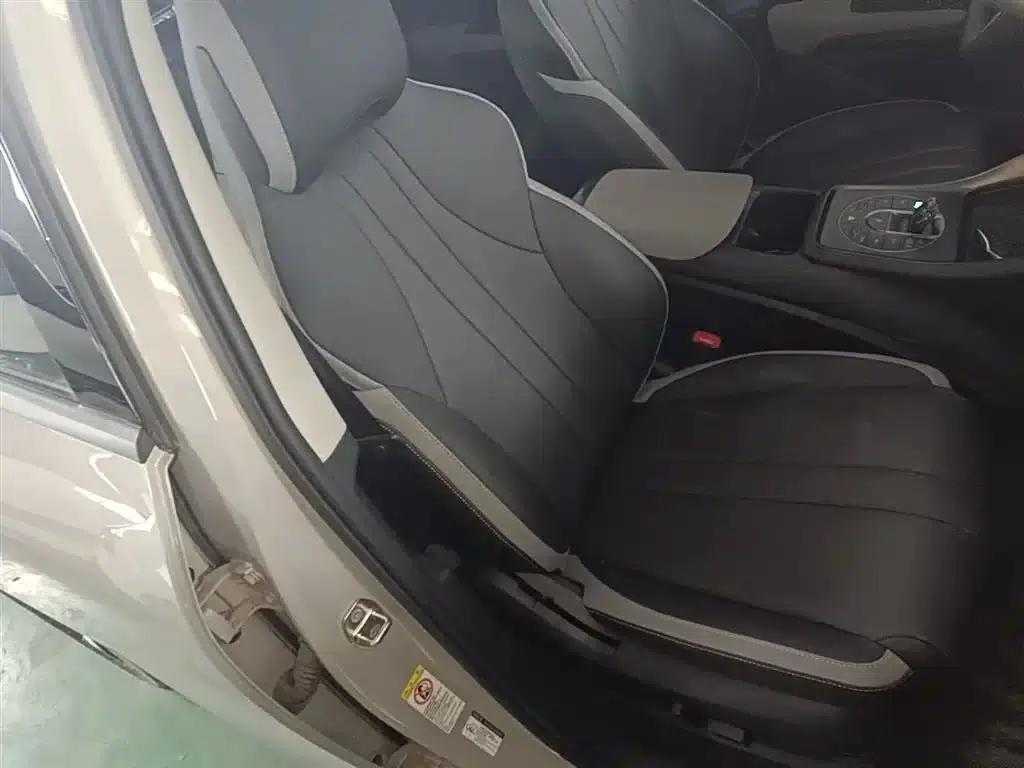 Hiace 05 DM-i 2025 DM-i Intelligent Driving Edition 115KM Flagship Model — миниатюра 25