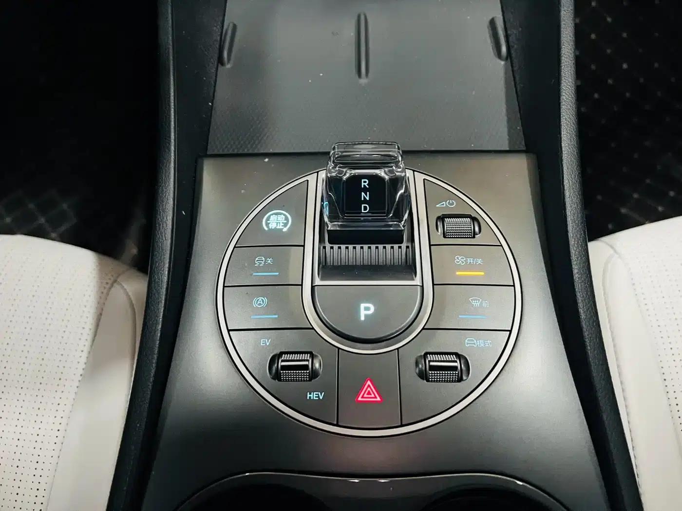 Seal 05 DM-i 2025 DM-i Intelligent Driving Edition 55KM Luxury Model — миниатюра 12