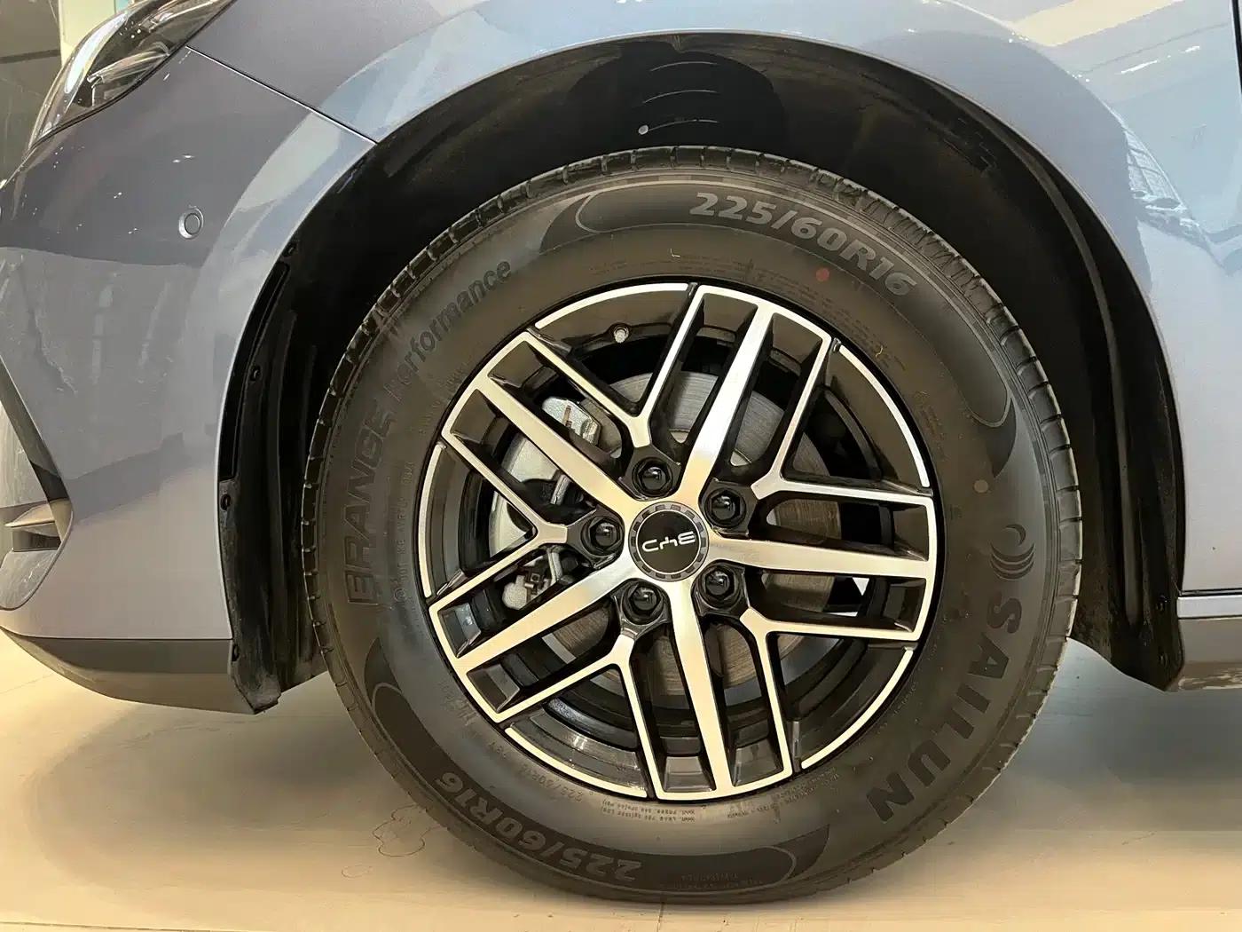 Seal 05 DM-i 2025 DM-i Intelligent Driving Edition 120KM Flagship Model — миниатюра 15