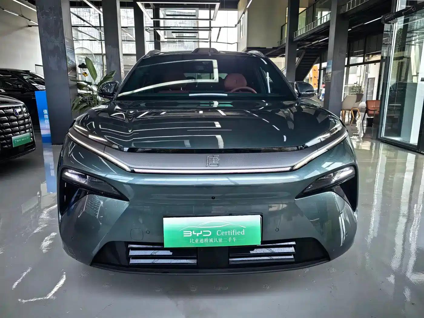 Tang L 2025 EV 600KM Four-Wheel Drive LiDAR Flagship Edition — миниатюра 2