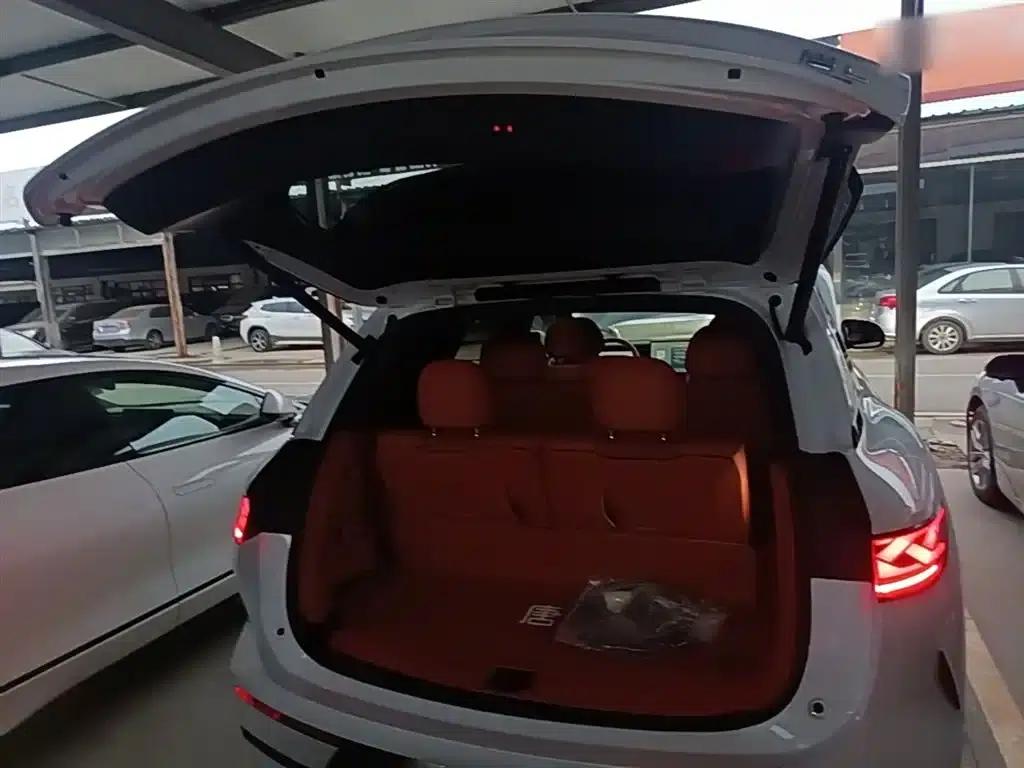 Tang L 2025 EV 670KM LiDAR Flagship Edition — миниатюра 19