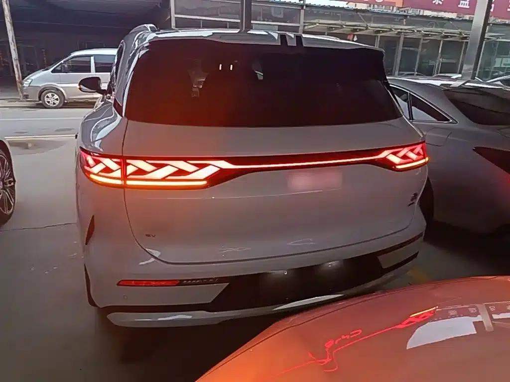 Tang L 2025 EV 670KM LiDAR Flagship Edition — миниатюра 6