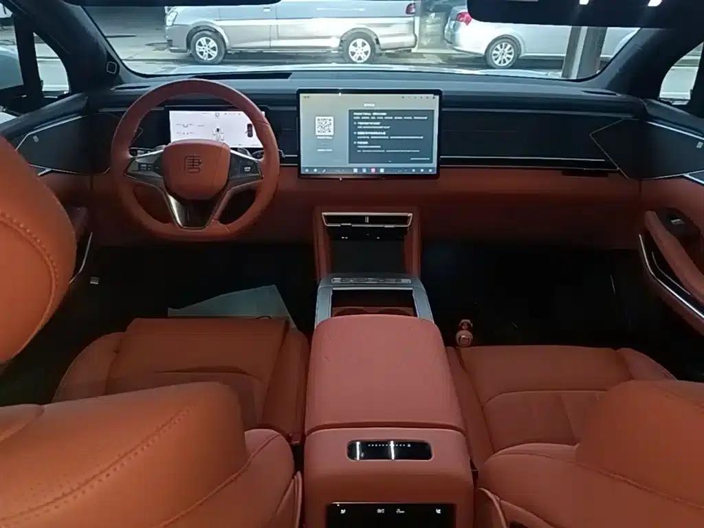 Tang L 2025 EV 670KM LiDAR Flagship Edition — миниатюра 10
