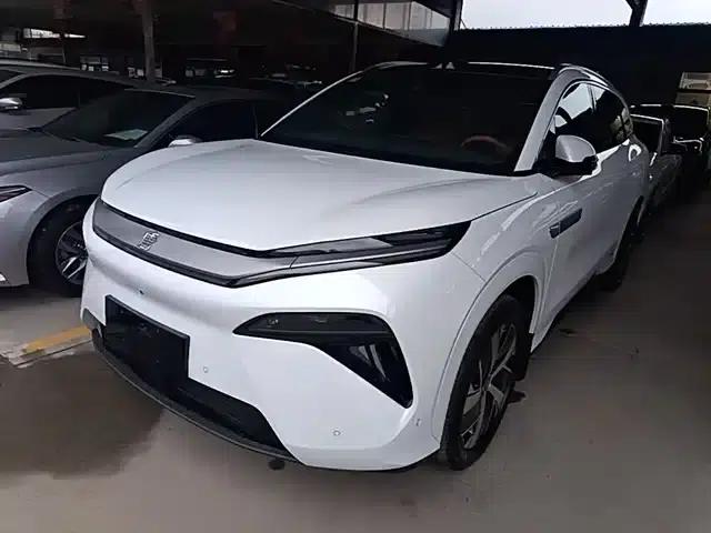 Tang L 2025 EV 670KM LiDAR Flagship Edition