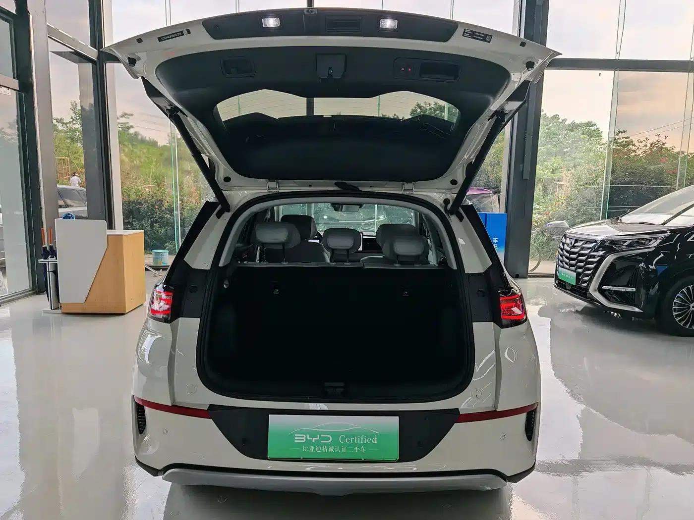 Hiace 05 EV 2025 520KM Flagship Intelligent Navigation Edition — миниатюра 22