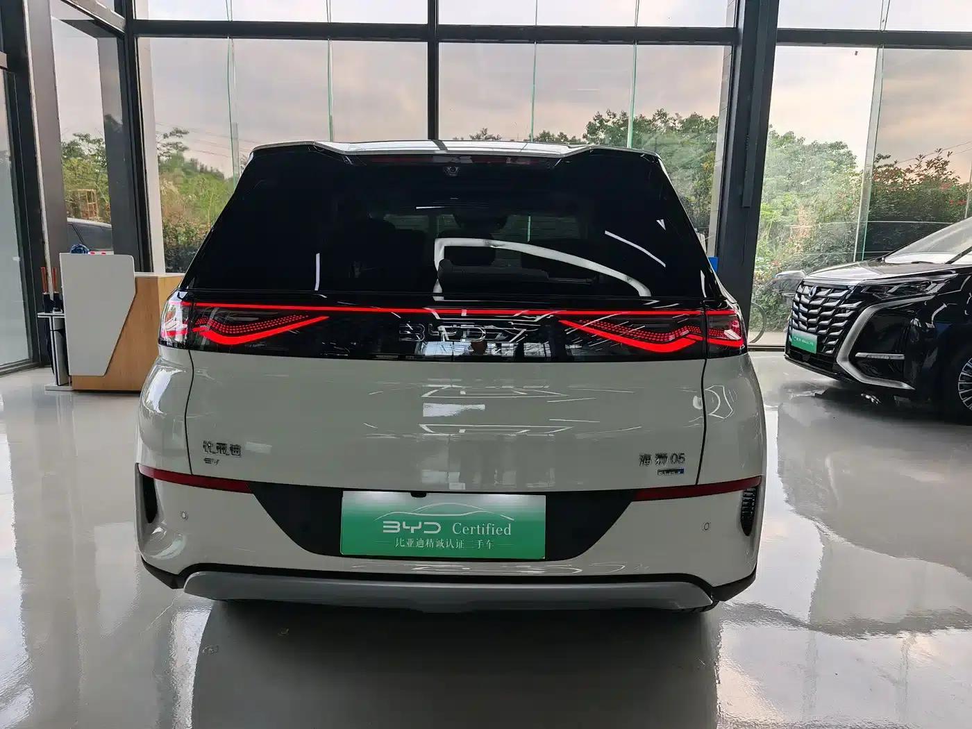 Hiace 05 EV 2025 520KM Flagship Intelligent Navigation Edition — миниатюра 9