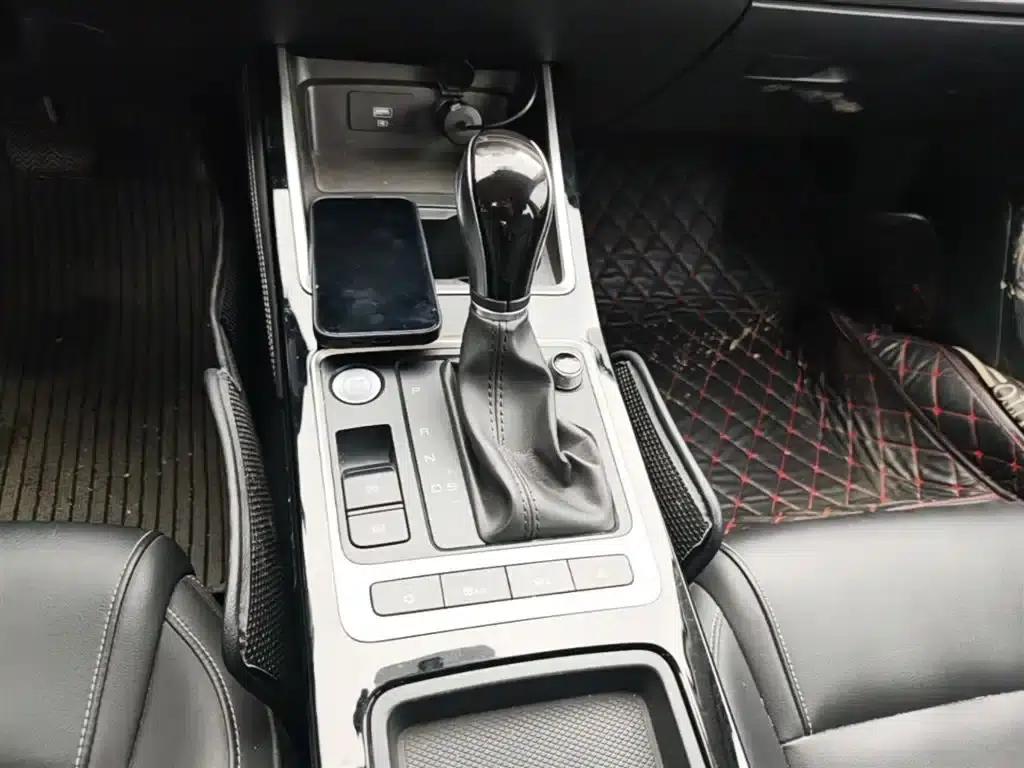 Qin 2019 1.5L Automatic Deluxe Edition — миниатюра 14