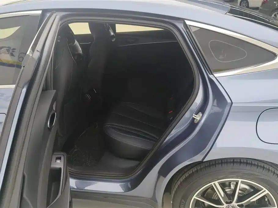 Seal 06 DM-i Touring Edition 2025 DM-i 150KM Premium Model — миниатюра 11