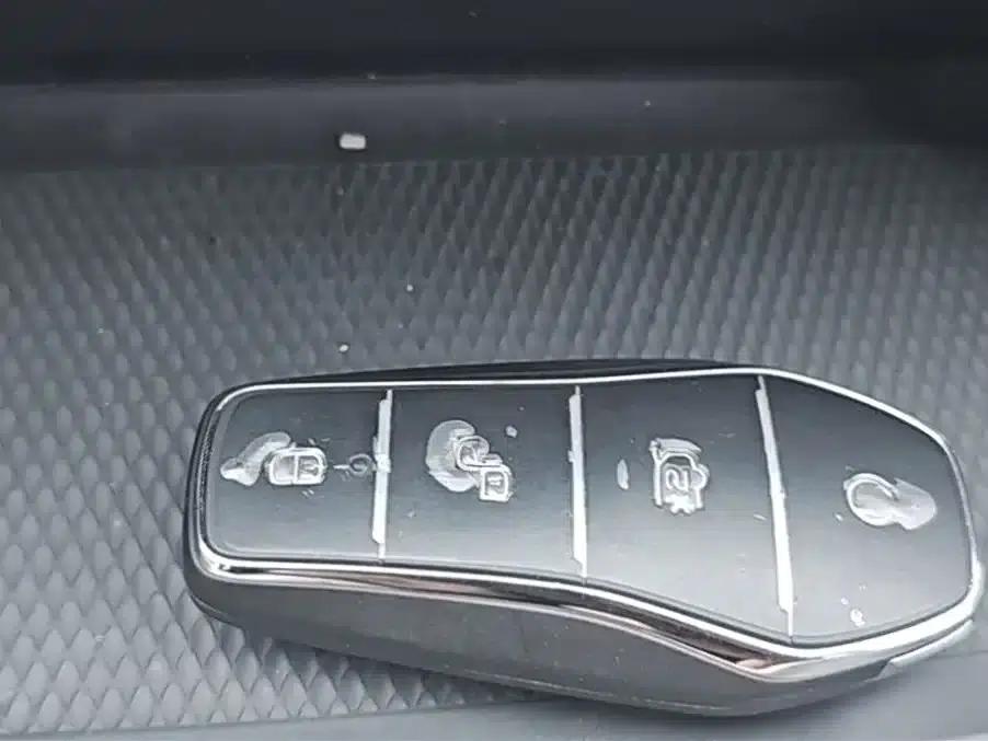 Seal 06 DM-i Touring Edition 2025 DM-i 150KM Flagship Model — миниатюра 9