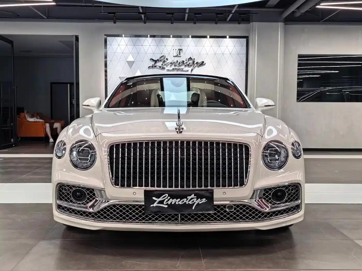 Flying Spur 2022 4.0T V8 Standard Edition — миниатюра 2