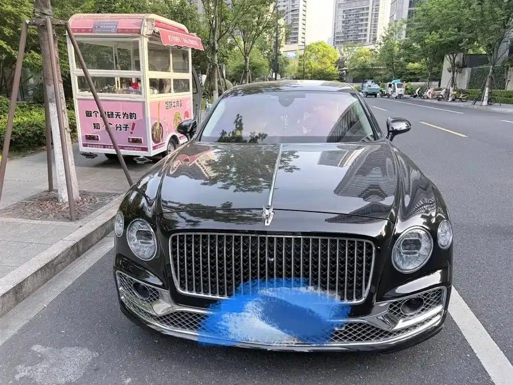 2024 Flying Spur 4.0T V8 Elegance Edition — миниатюра 2