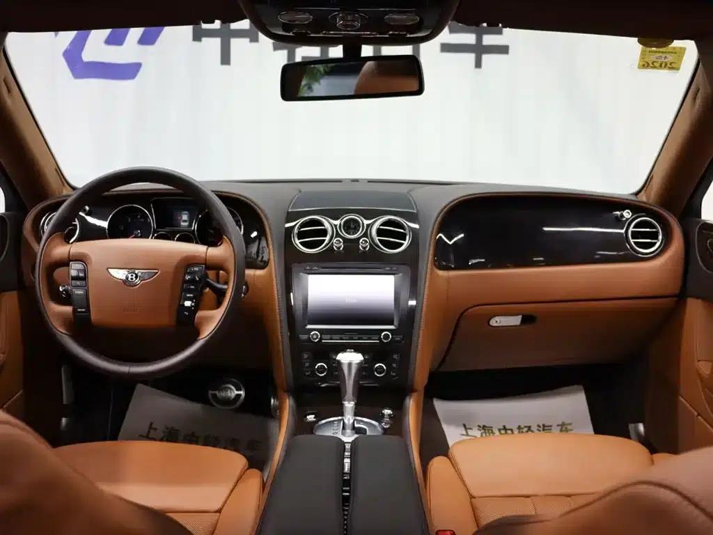 2010 Flying Spur 6.0T Four-Seater — миниатюра 11