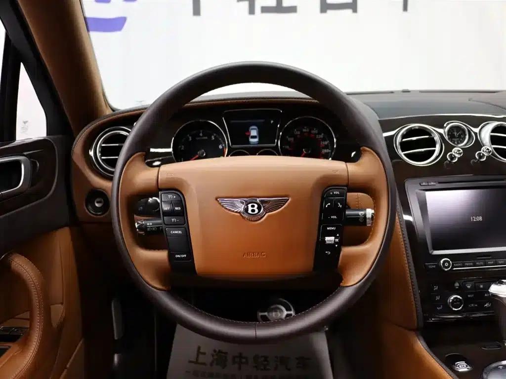 2010 Flying Spur 6.0T Four-Seater — миниатюра 12