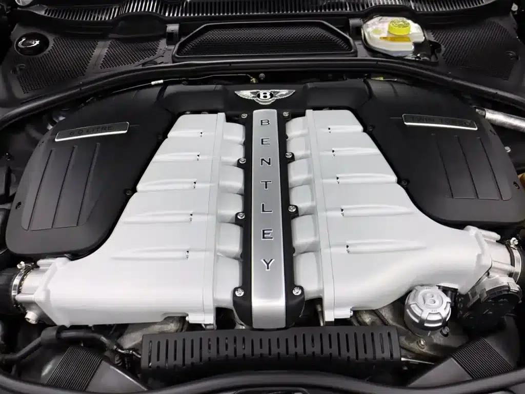 2010 Flying Spur 6.0T Four-Seater — миниатюра 29