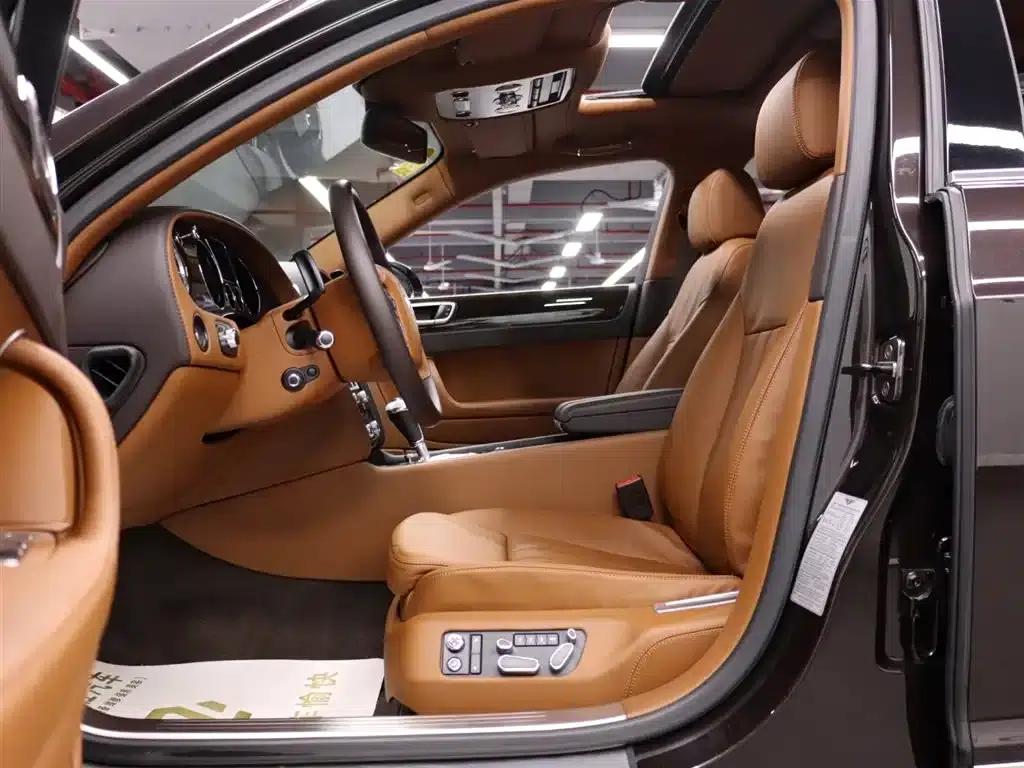 2010 Flying Spur 6.0T Four-Seater — миниатюра 7