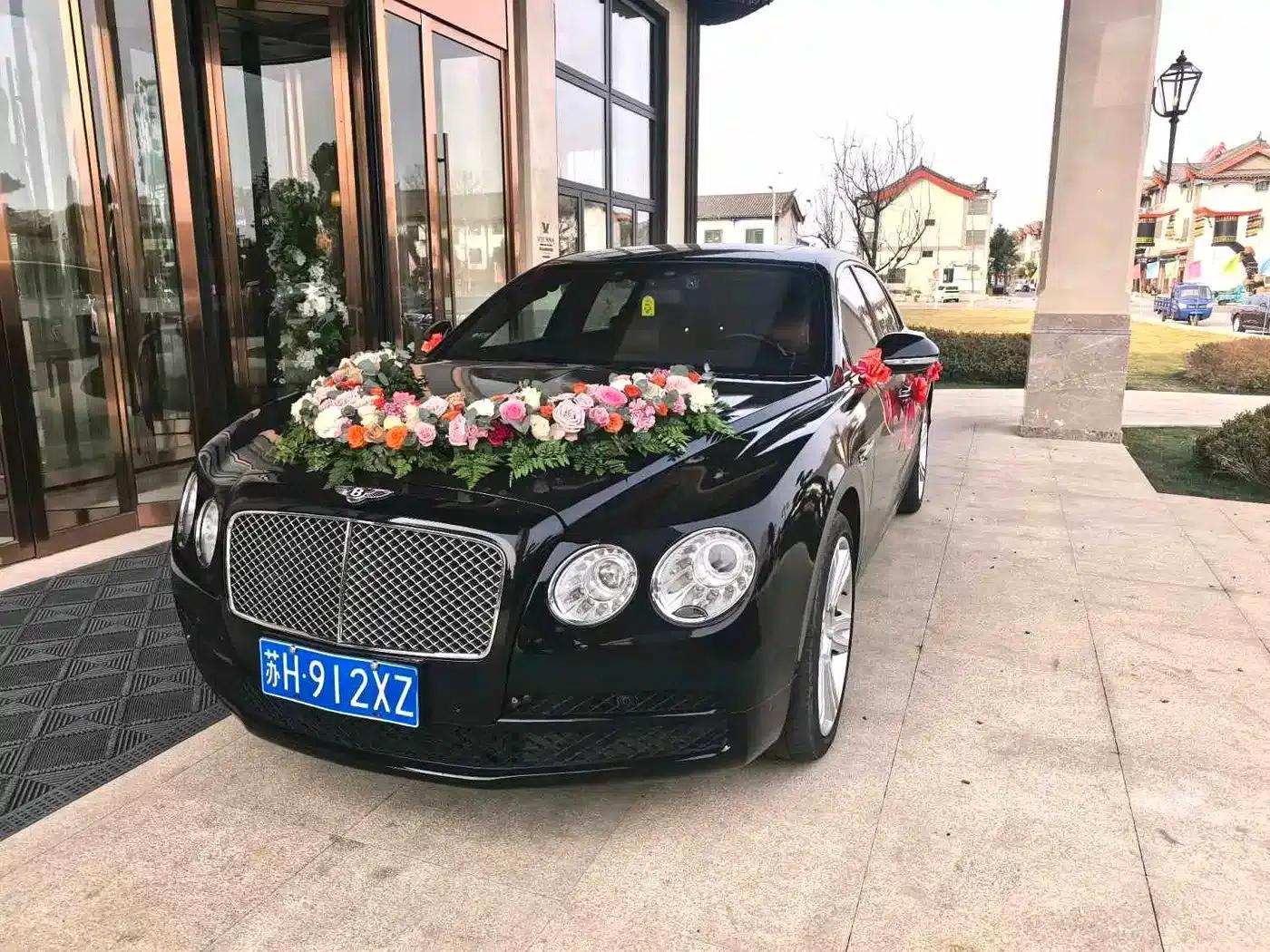 2014 Flying Spur 4.0T V8 Premium Edition — миниатюра 13