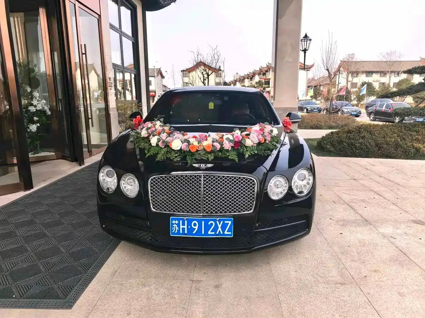 2014 Flying Spur 4.0T V8 Premium Edition — миниатюра 4