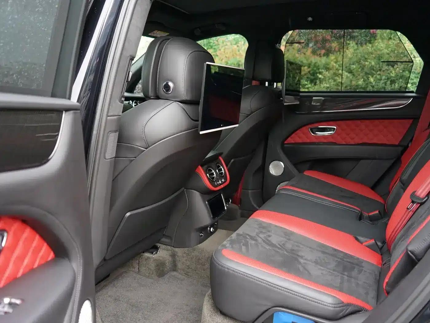 Bentayga 2022 4.0T V8 S — миниатюра 6