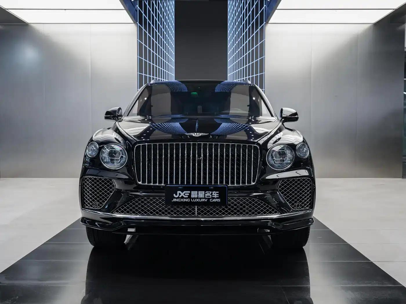 Bentayga 2022 4.0T V8 — миниатюра 2