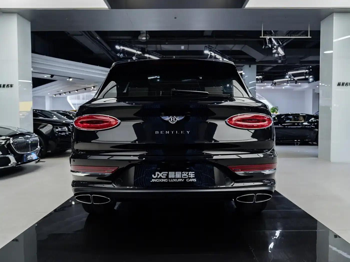 Bentayga 2022 4.0T V8 — миниатюра 14