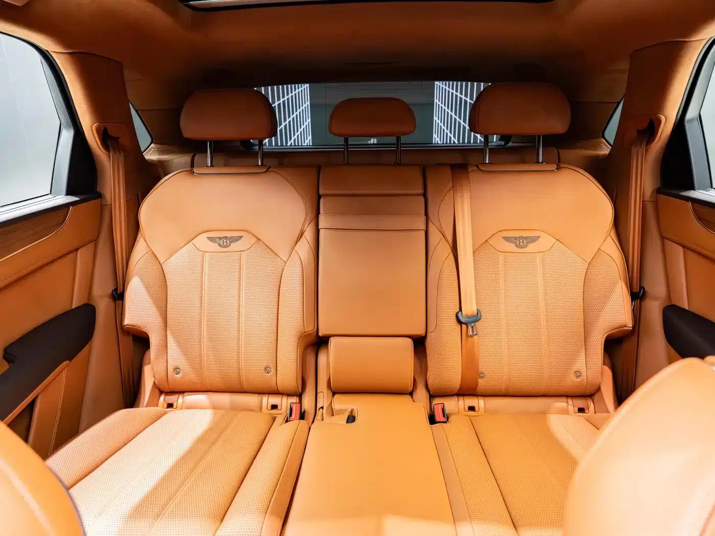 Bentayga 2022 4.0T V8 — миниатюра 9