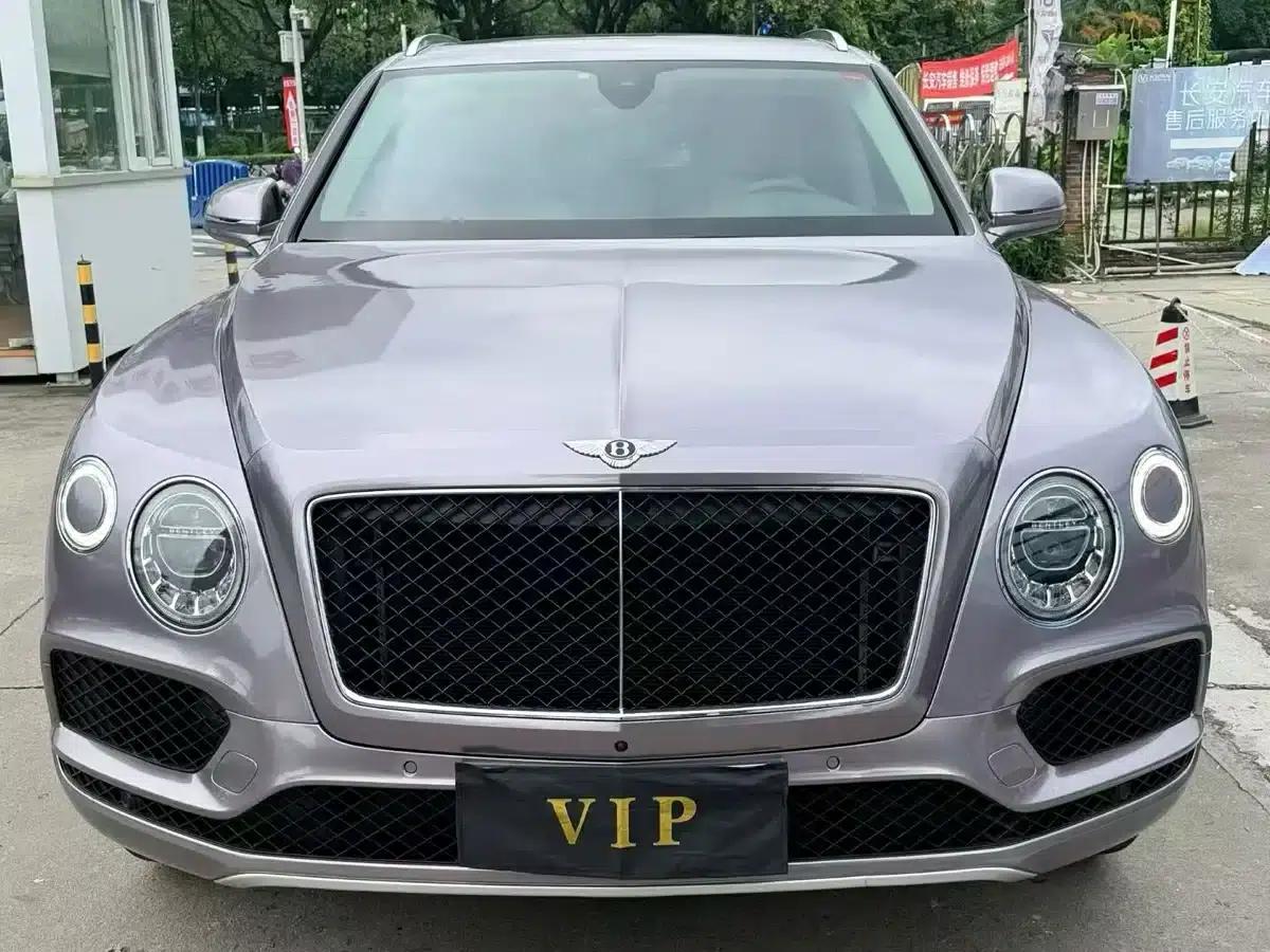 Bentayga 2018 4.0T V8 — миниатюра 2
