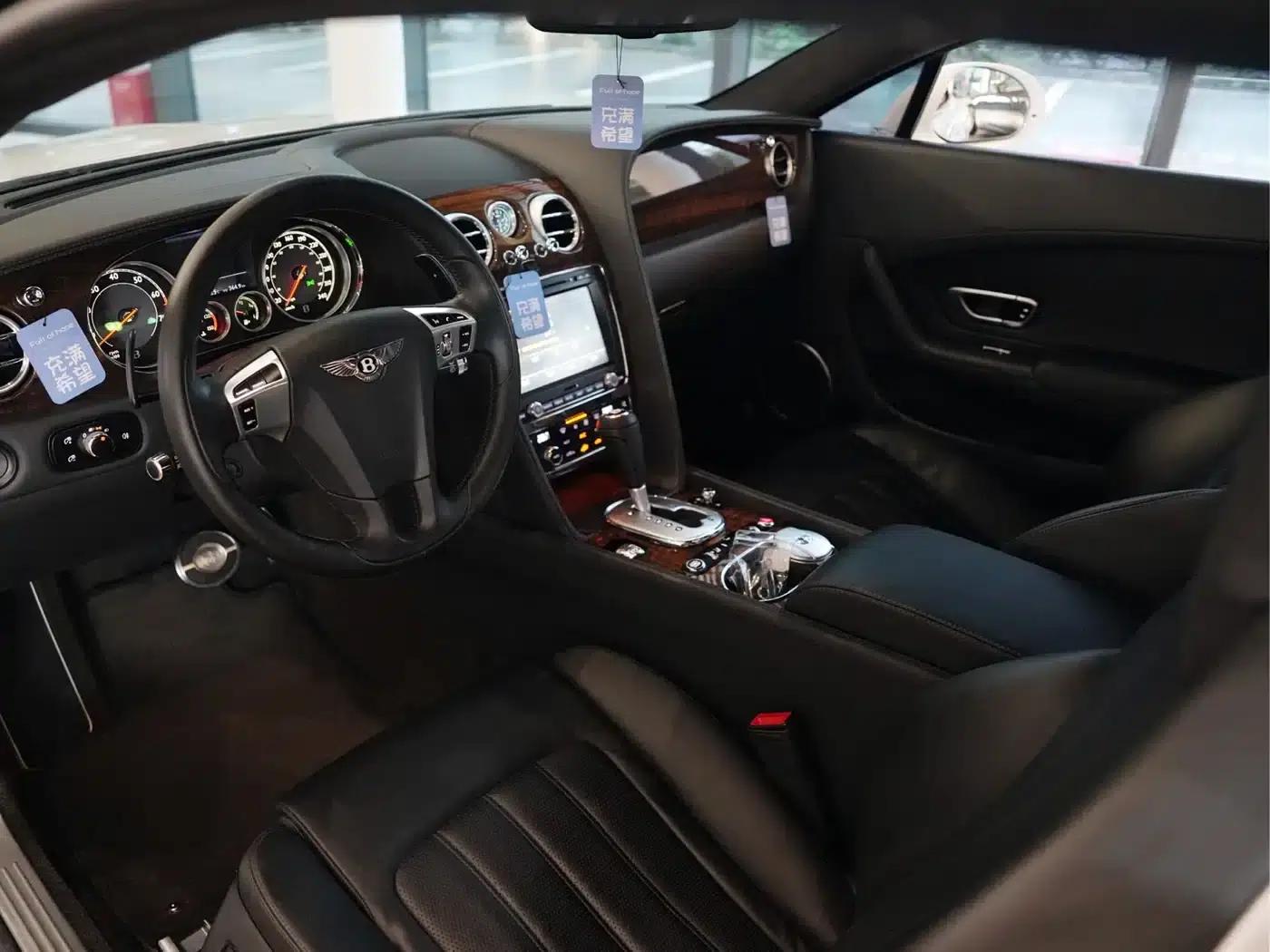 2012 Continental 4.0T GTC V8 — миниатюра 4