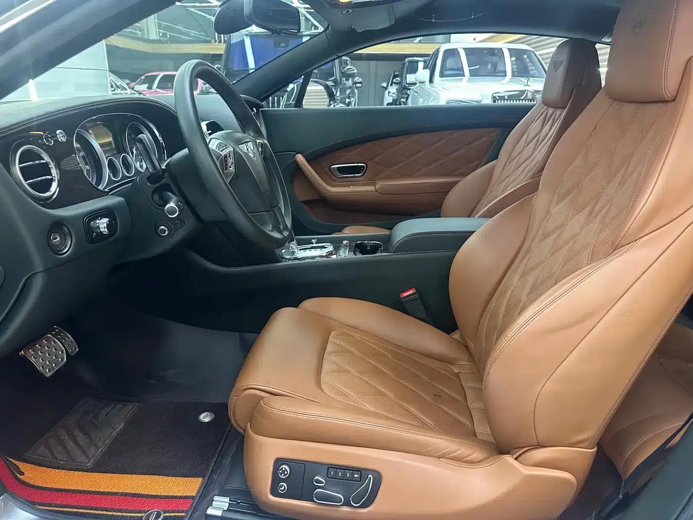 2014 Continental 4.0T GT V8 S Standard Edition — миниатюра 5