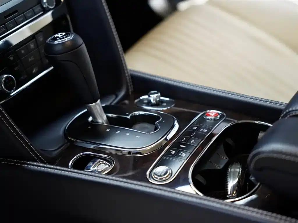 2015 Continental 6.0T GT W12 Standard Edition — миниатюра 33