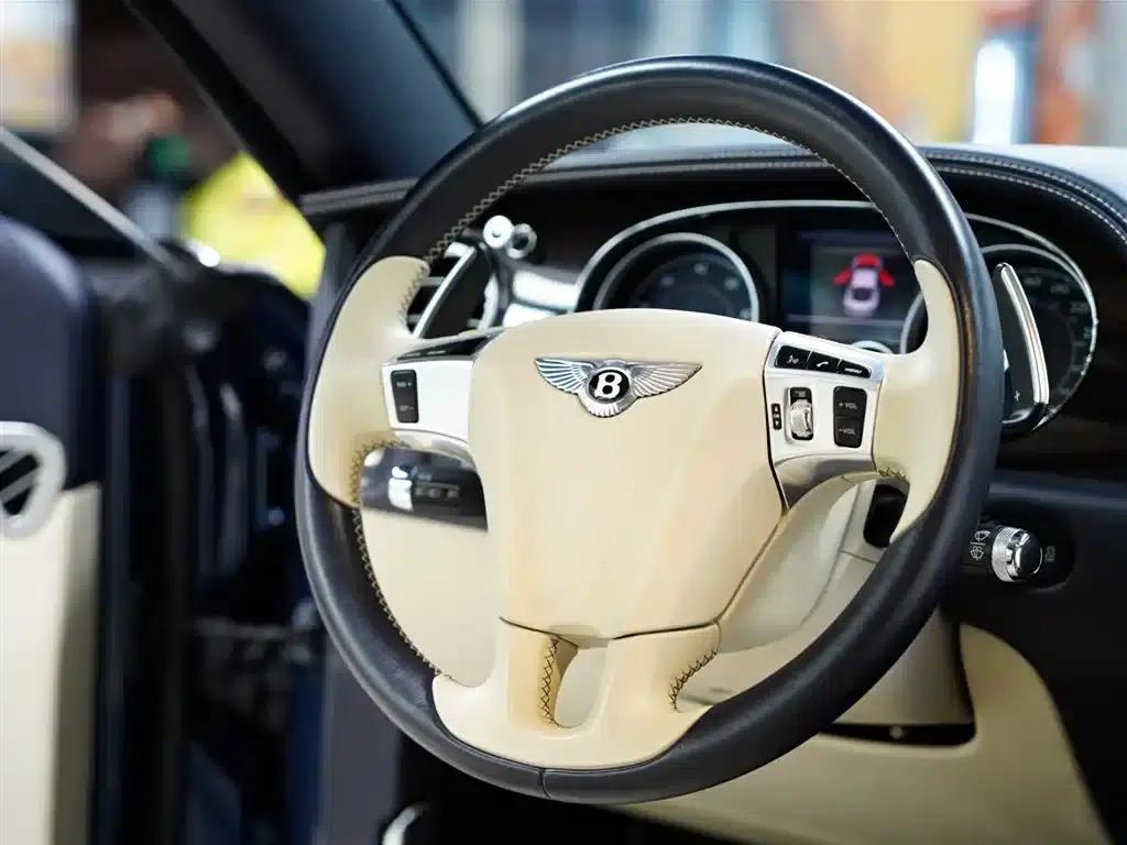2015 Continental 6.0T GT W12 Standard Edition — миниатюра 46