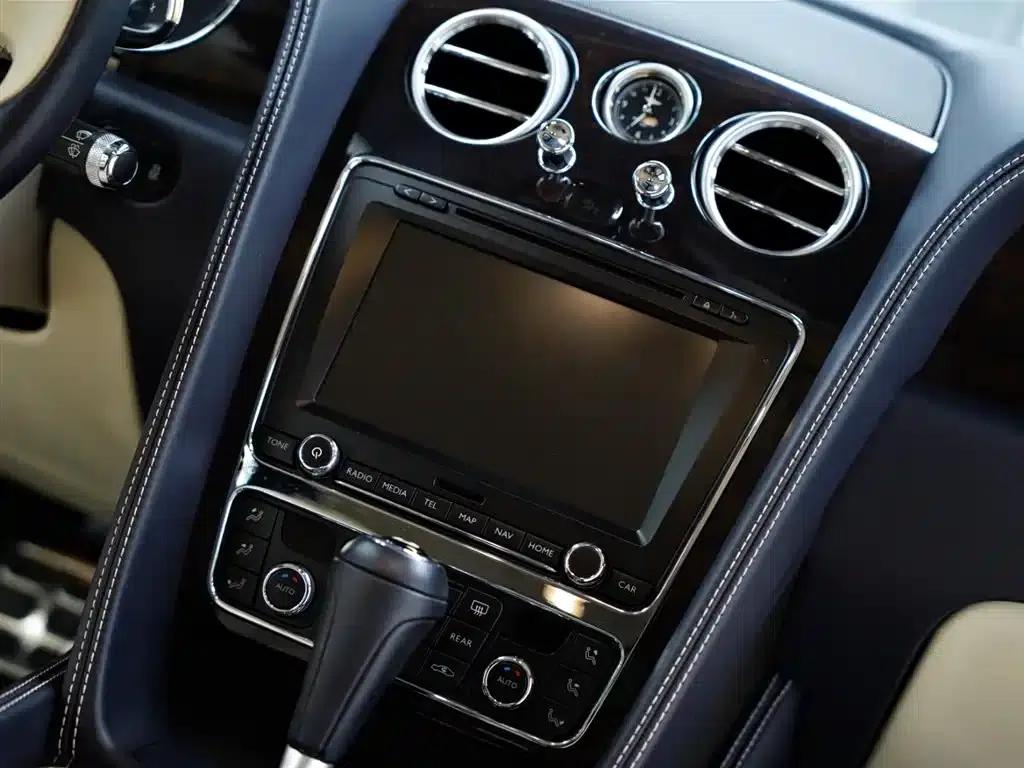 2015 Continental 6.0T GT W12 Standard Edition — миниатюра 47