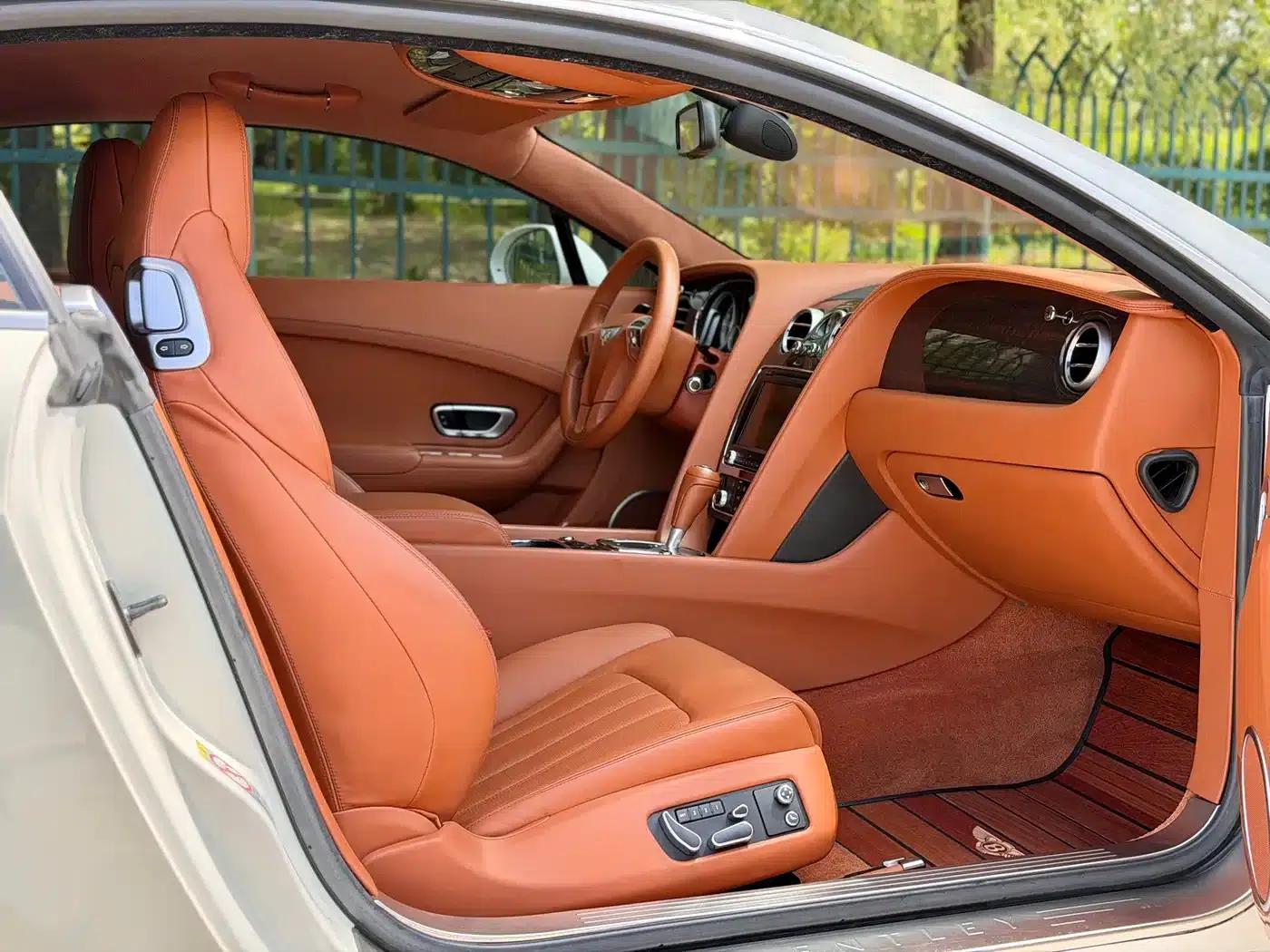 2012 Continental 4.0T GT V8 — миниатюра 15