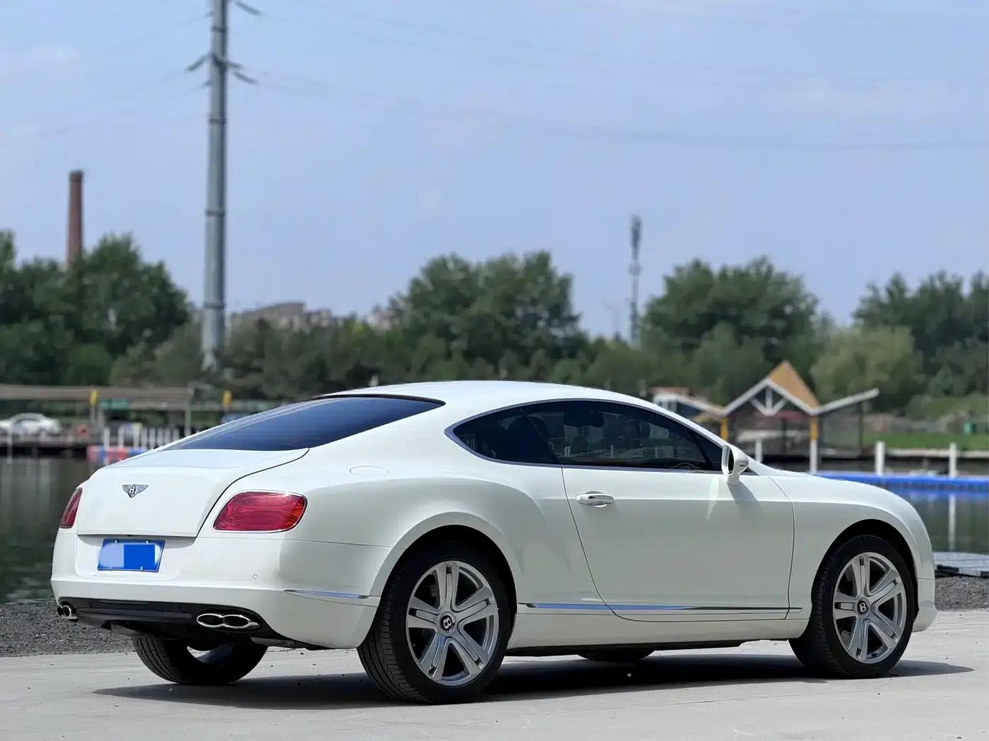 2012 Continental 4.0T GT V8 — миниатюра 6