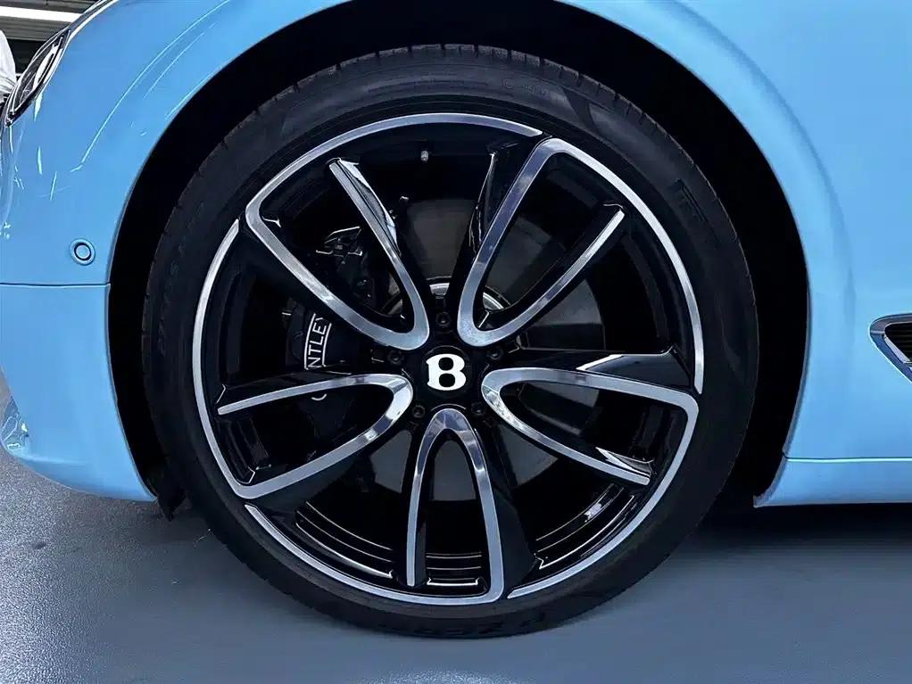 2020 Continental 4.0T GT V8 — миниатюра 14