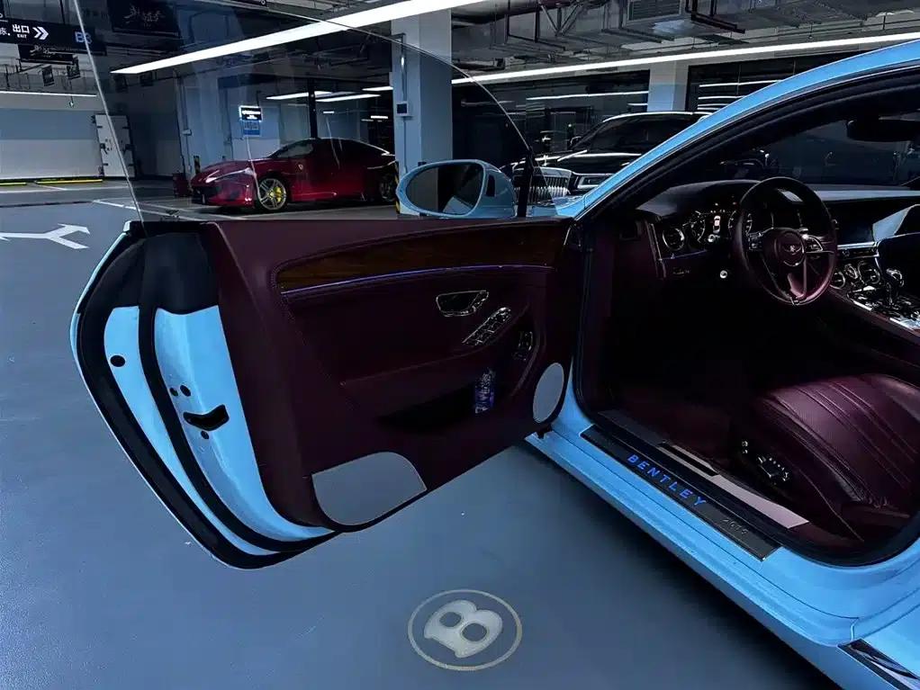 2020 Continental 4.0T GT V8 — миниатюра 15