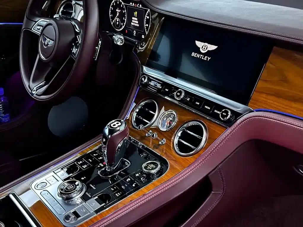 2020 Continental 4.0T GT V8 — миниатюра 6