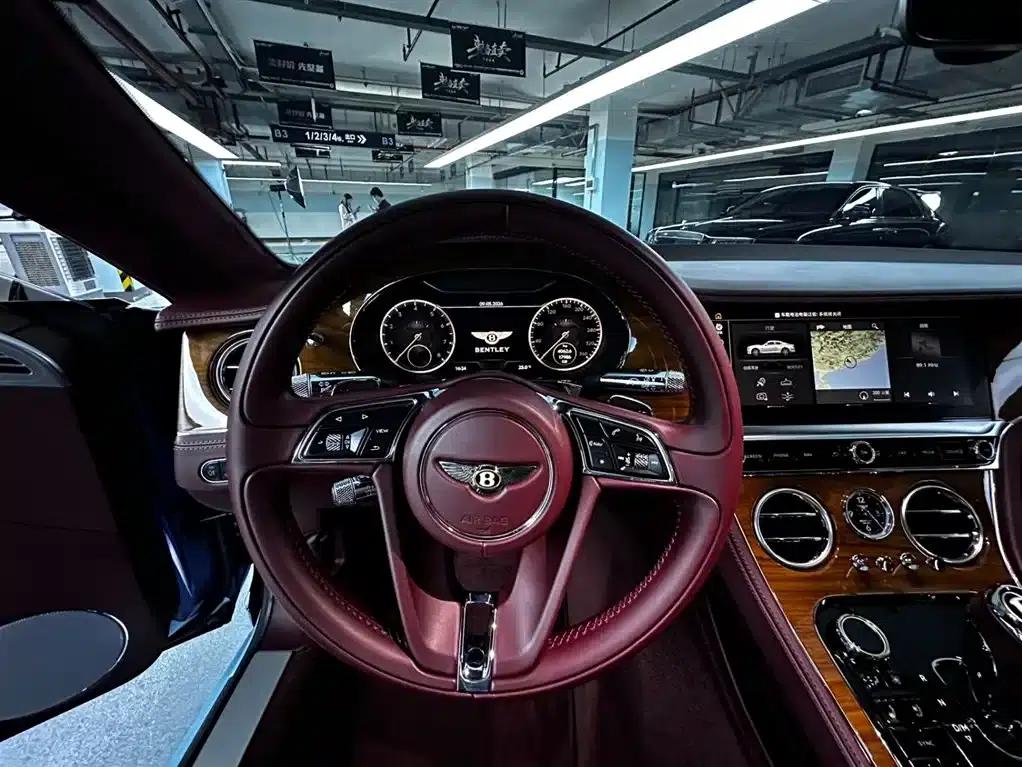 2020 Continental 4.0T GT V8 — миниатюра 7