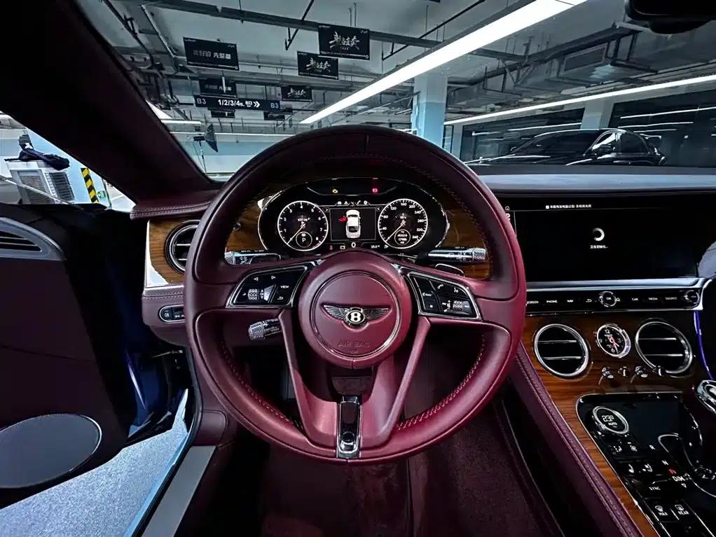2020 Continental 4.0T GT V8 — миниатюра 8