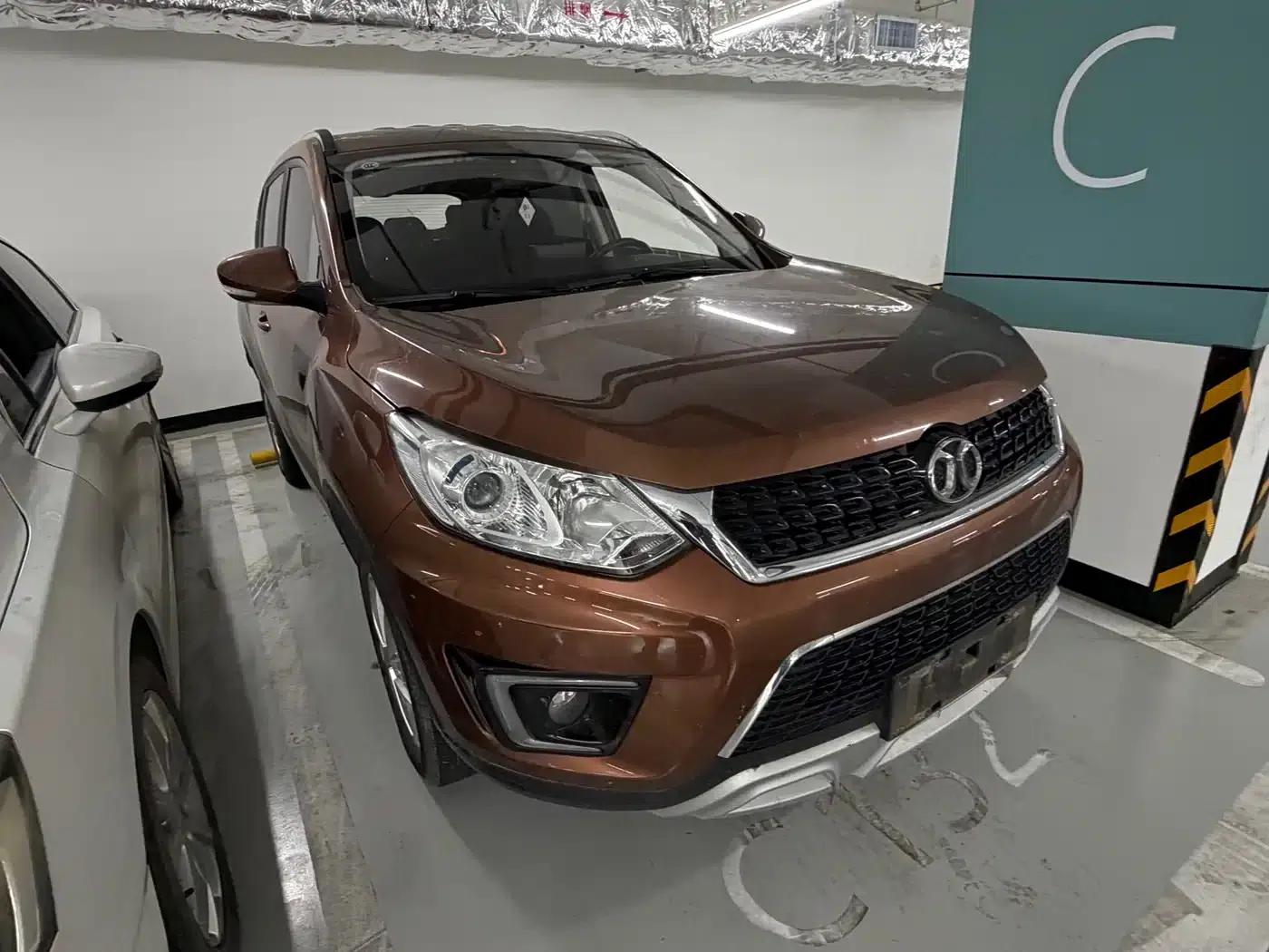 2016 Senova X35 1.5L Manual Deluxe Edition — миниатюра 2