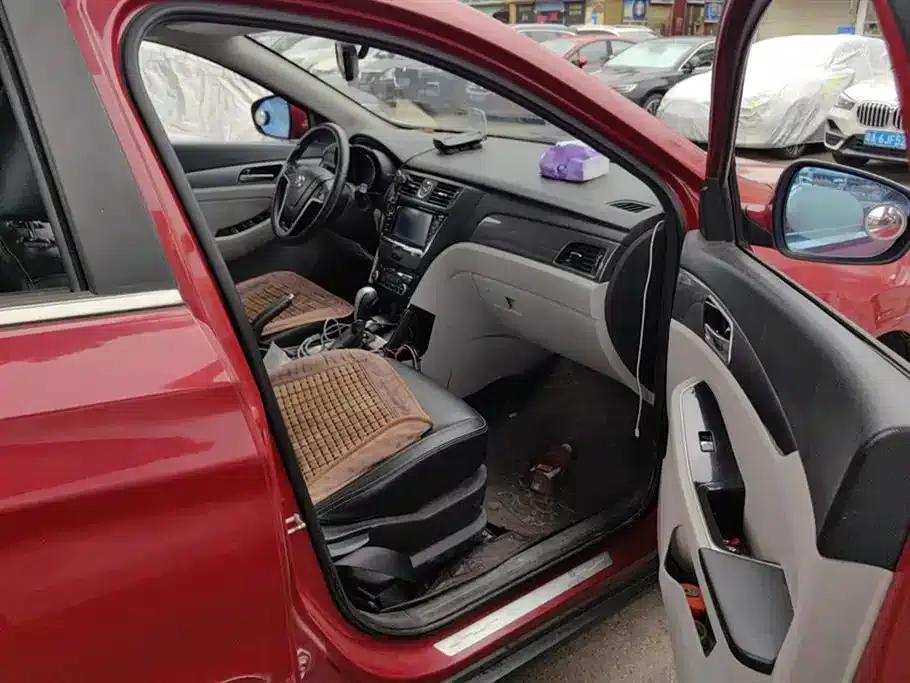 Senova X55 2016 1.5T CVT Luxury Edition — миниатюра 8