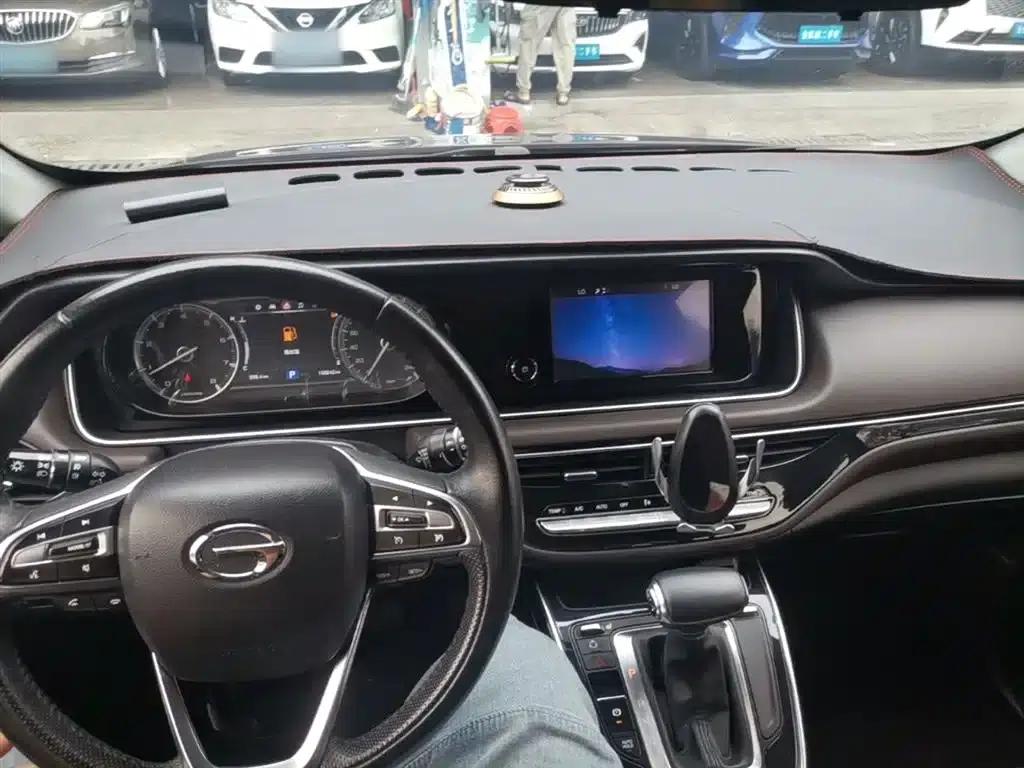 Trumpchi M6 2019 270T DCT Premium Edition (7-seater) National VI Emission Standard — миниатюра 10