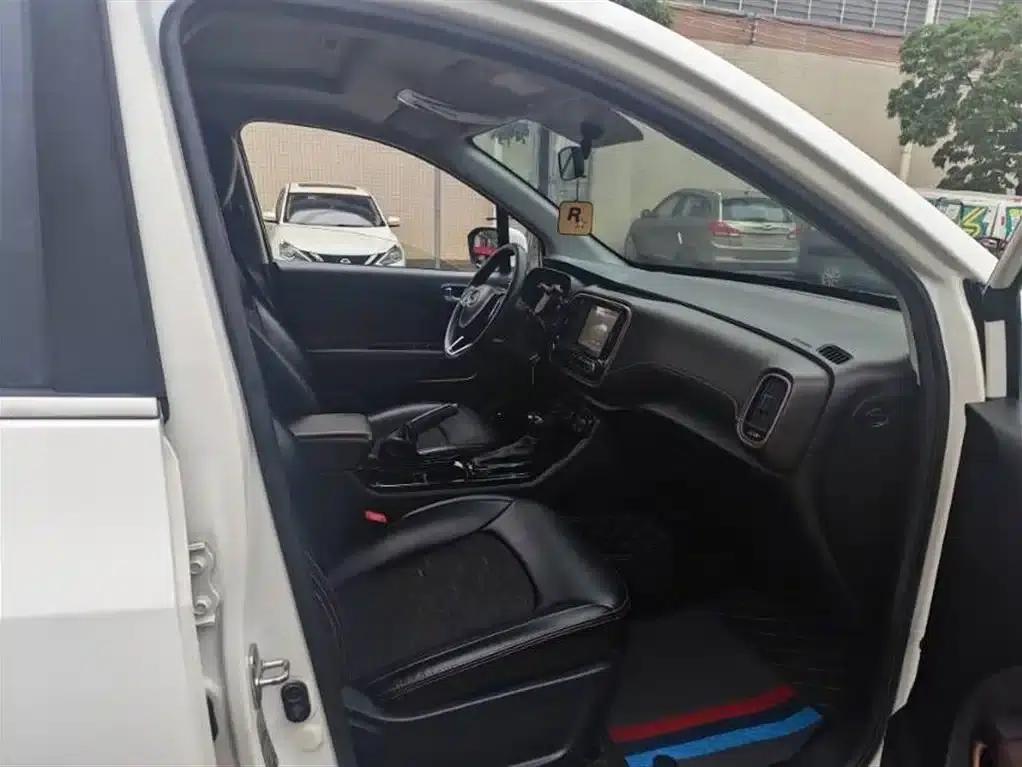 Trumpchi GS3 2017 150N Automatic Elite Edition — миниатюра 9