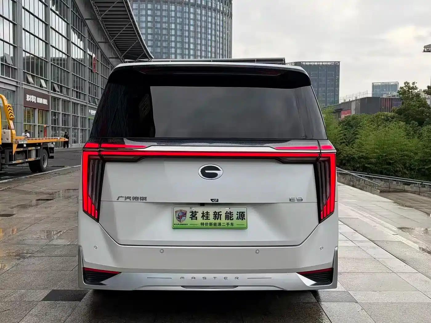 Trumpchi E9 2023 E9 Champion Edition — миниатюра 6