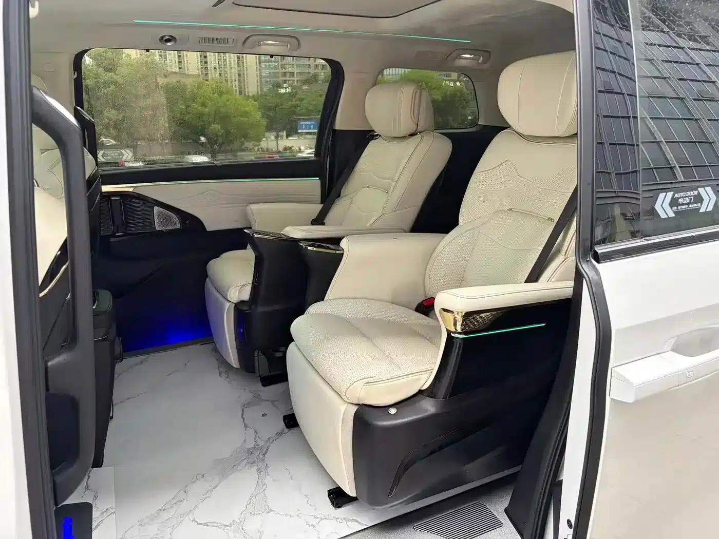 Trumpchi E9 2023 E9 Champion Edition — миниатюра 10