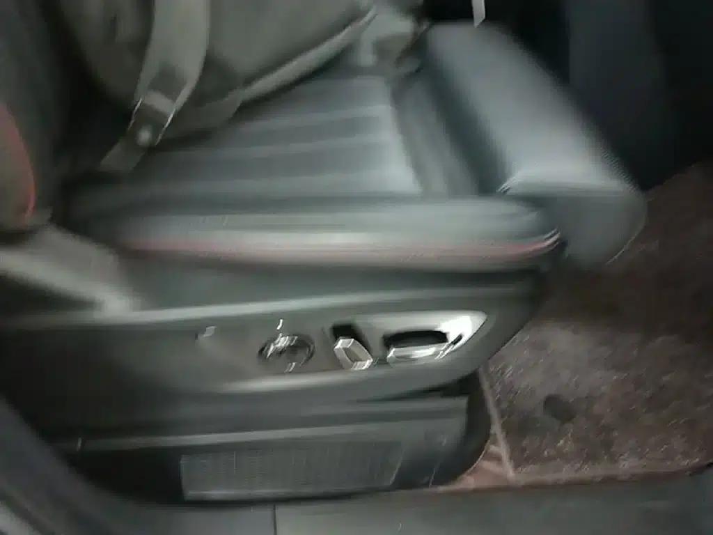 Trumpchi E9 2024 E9 Master Edition — миниатюра 25