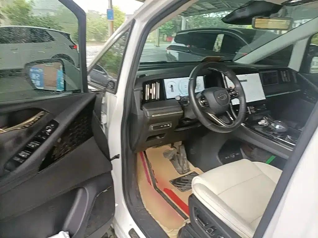 Trumpchi E9 2023 E9 Champion Edition — миниатюра 16