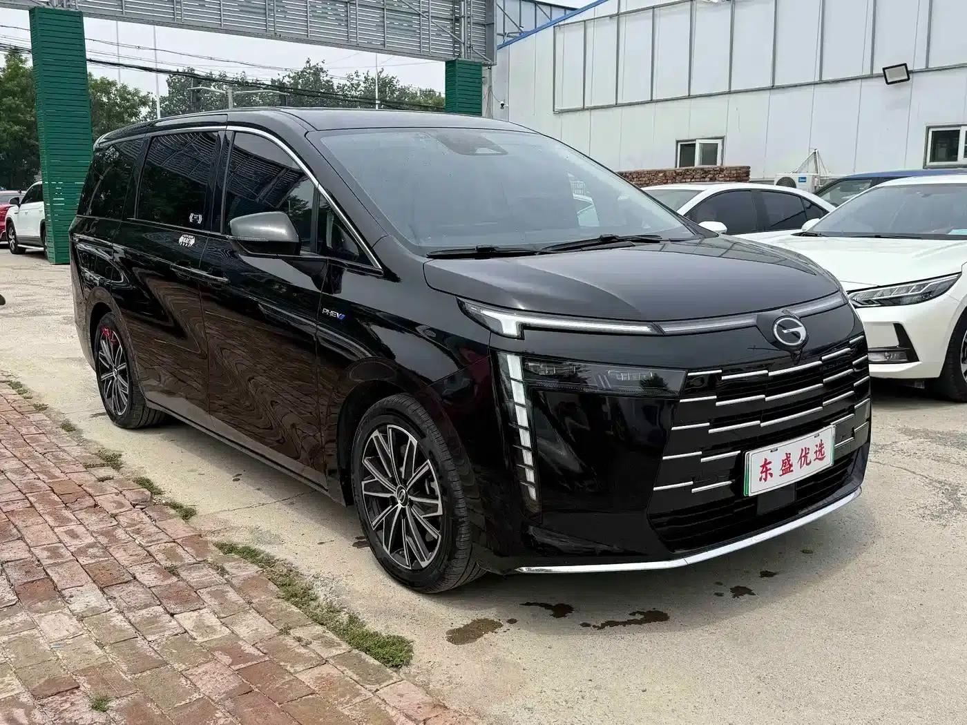 Trumpchi E8 PHEV 2024 Model 150km MAX — миниатюра 3